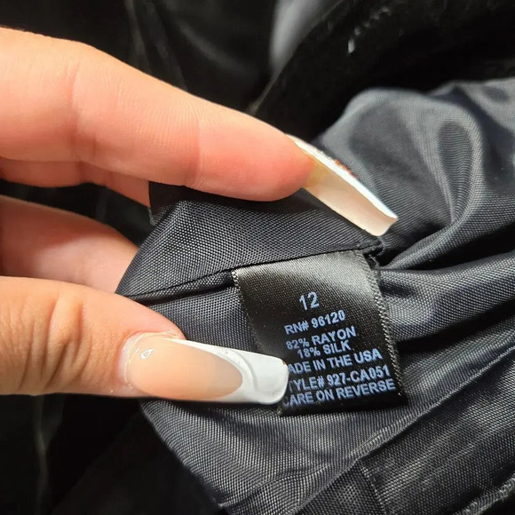 Anthropologie Jak & Rae Black Velvet Single Button Blazer - Picture 6 of 8